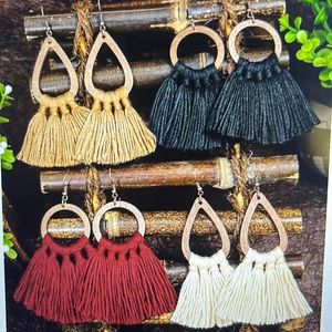 4 Pair of earrings never worn